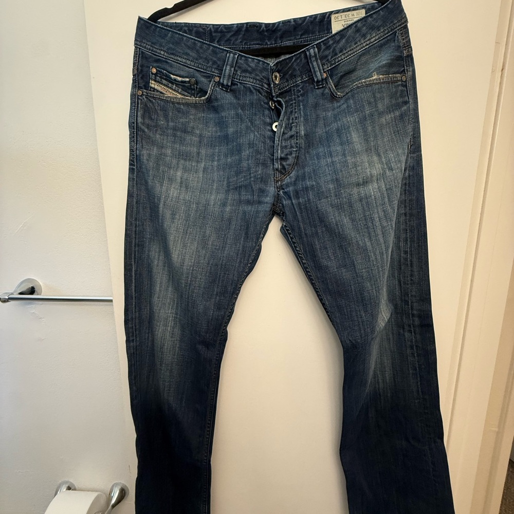Diesel Viker Blue Jeans with Distressed Detailing